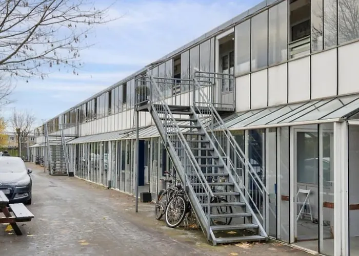 Comfort Cozy Studio Near Airport