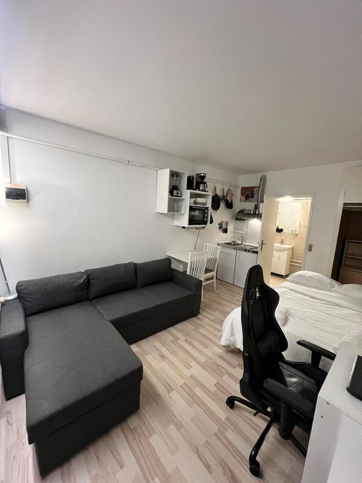 Comfort Cozy Near Airport Appartamento *
