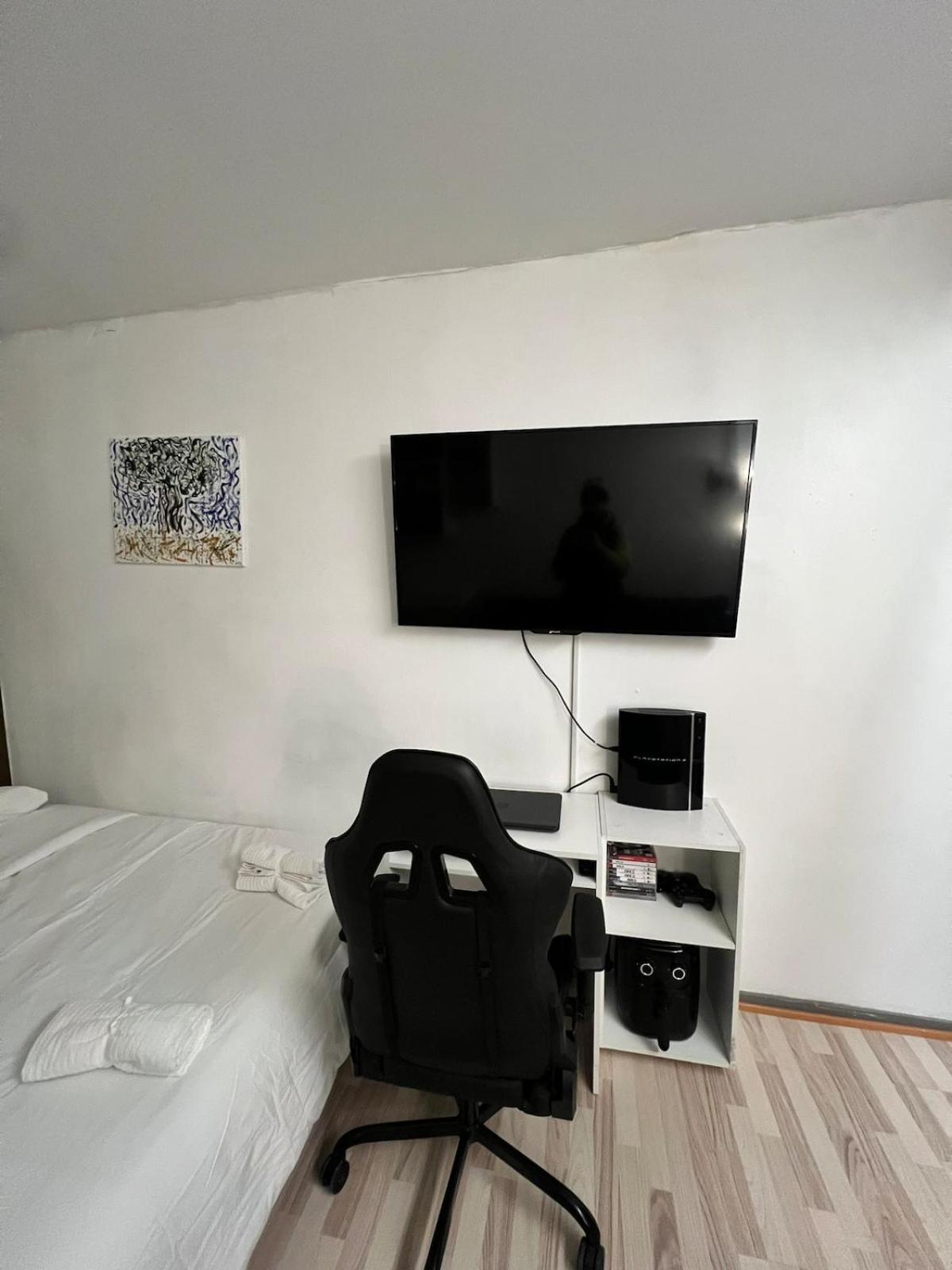 Appartamento Comfort Cozy Near Airport *
